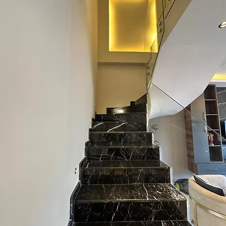 Noble House Mahmutlar 2 Апартаменты *